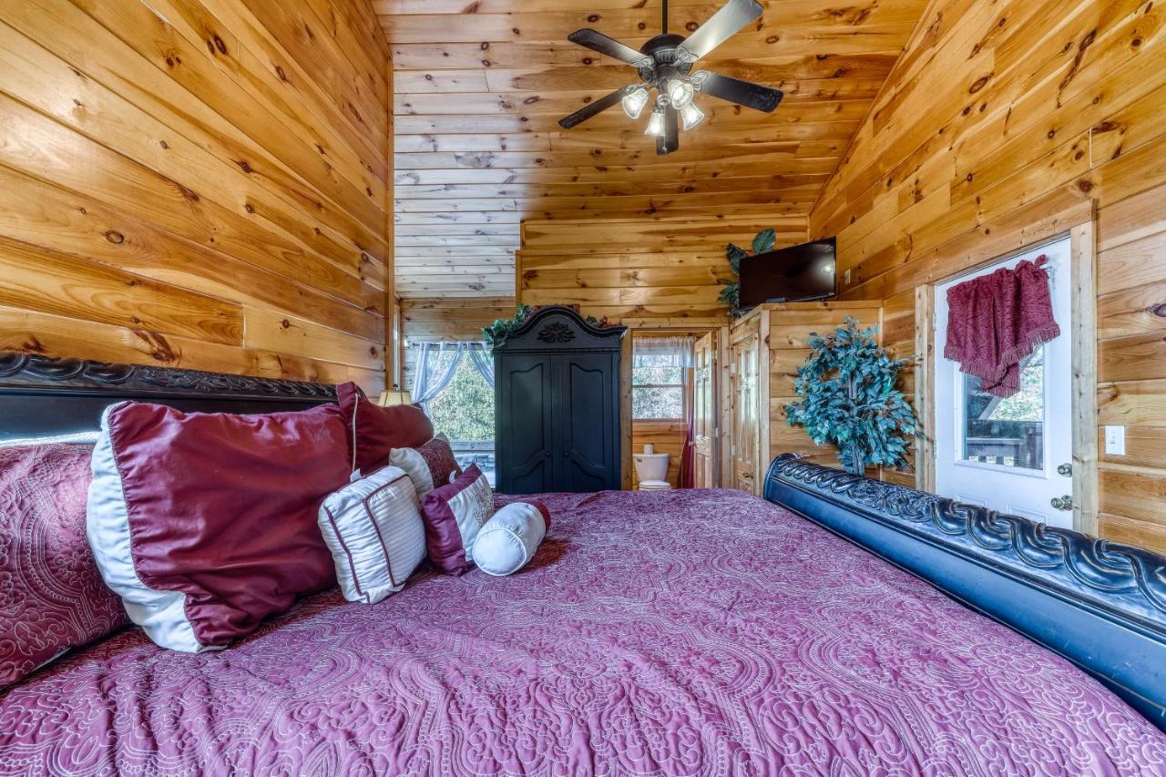 Harrisons Hideout Villa Pigeon Forge Buitenkant foto